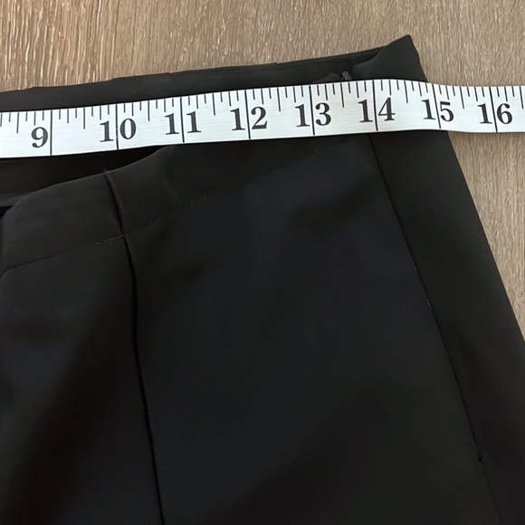 🖤Theory,4, Black Wool Blend Mid-Rise, Longer Slimming Pant,Excellent Con,Size 4 - Picture 7 of 10
